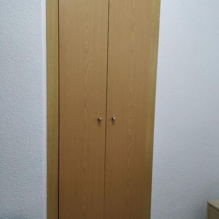 Hostal Cuatro Torres Мадрид Екстер'єр фото
